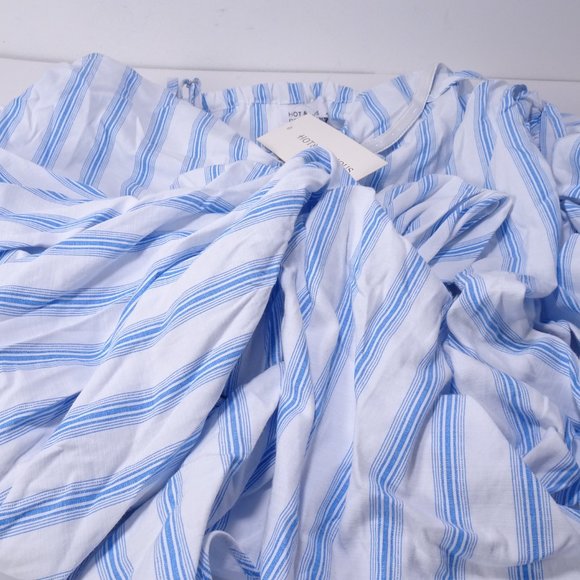 Hot & Delicious Women's Blue White Stiped Bell Sleeve tie Cropped Top M NWT 198 - Picture 2 of 13